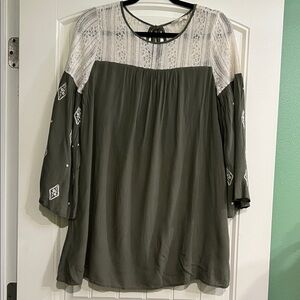 Entro Olive and Cream Lace Blouse